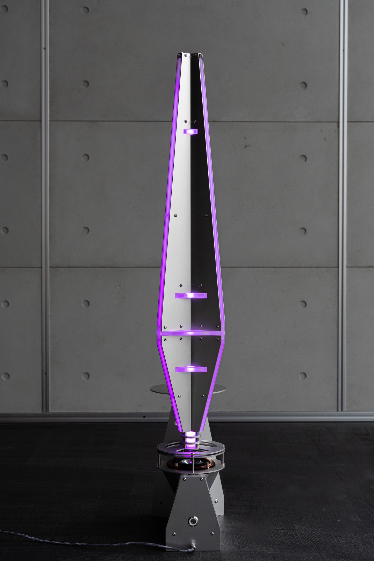 UMX Light Shuttle - Multi-functional Designer Floor Lamp with Integrated Speaker, Ambient Lighting, Side Table, Metallic Pickup, and Bauhaus Aesthetics